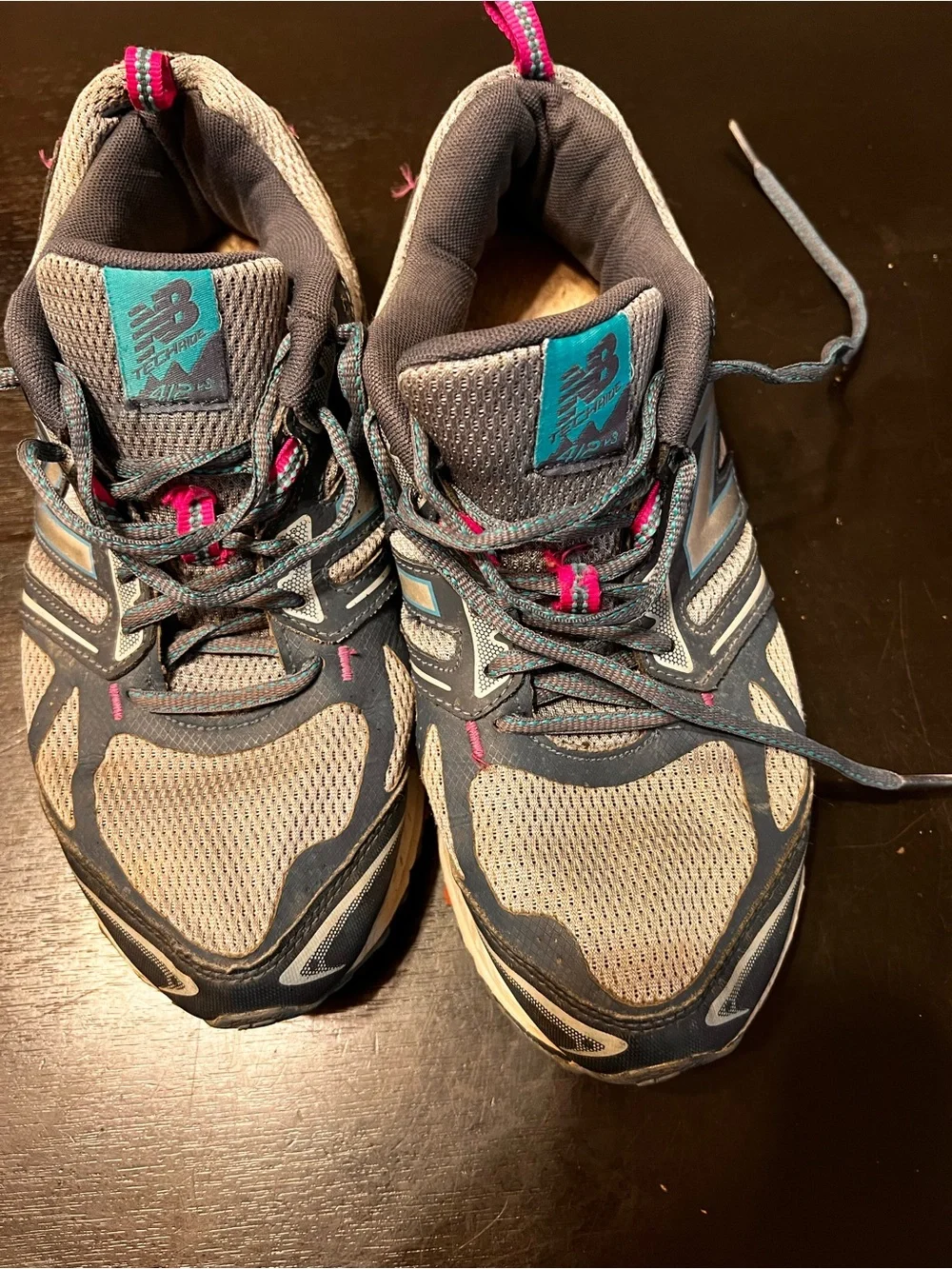 New Balance Gray Teal Sneakers with Pink Highlights SIZE 9